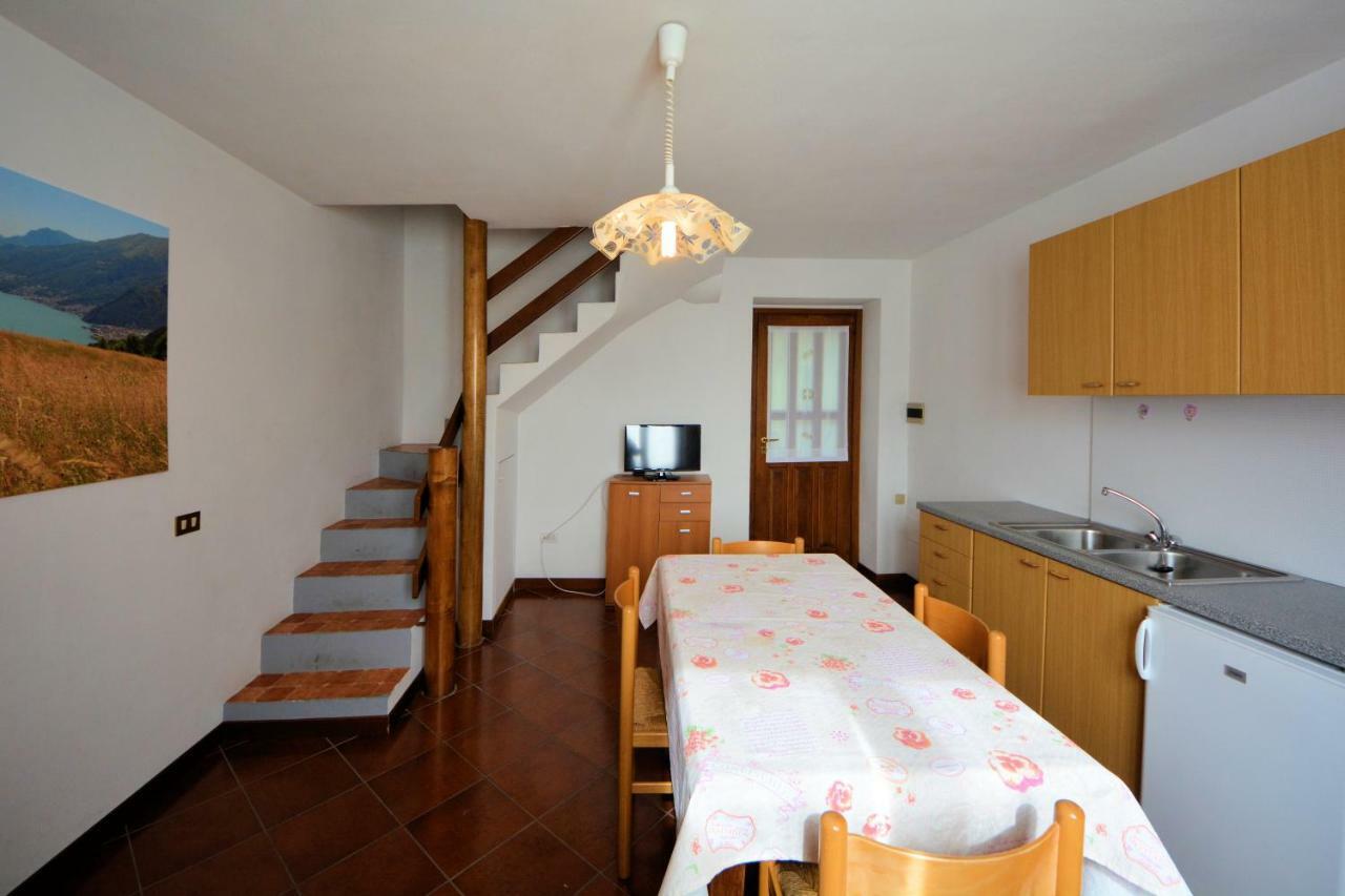 Agriturismo Runchee Vercana Екстер'єр фото